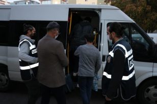 Aralarında firari hükümlülerin de bulunduğu 25 kişi yakalandı