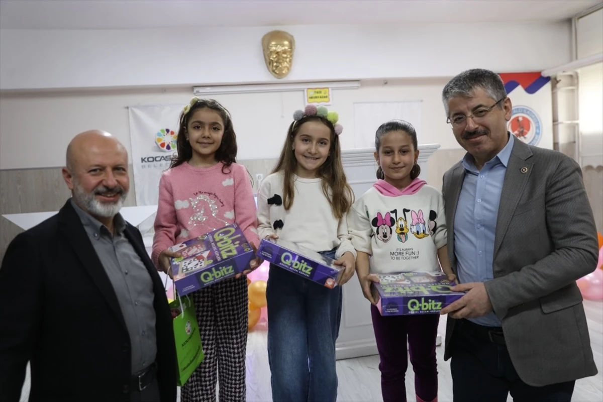 Kocasinan Belediye Başkanı Ahmet Çolakbayrakdar ve Milletvekili Şaban Çopuroğlu, Akıl Oyunları Şenliği’ne katıldı