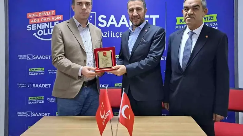 Saadet Partisi Melikgazi’de Devir Teslim Töreni